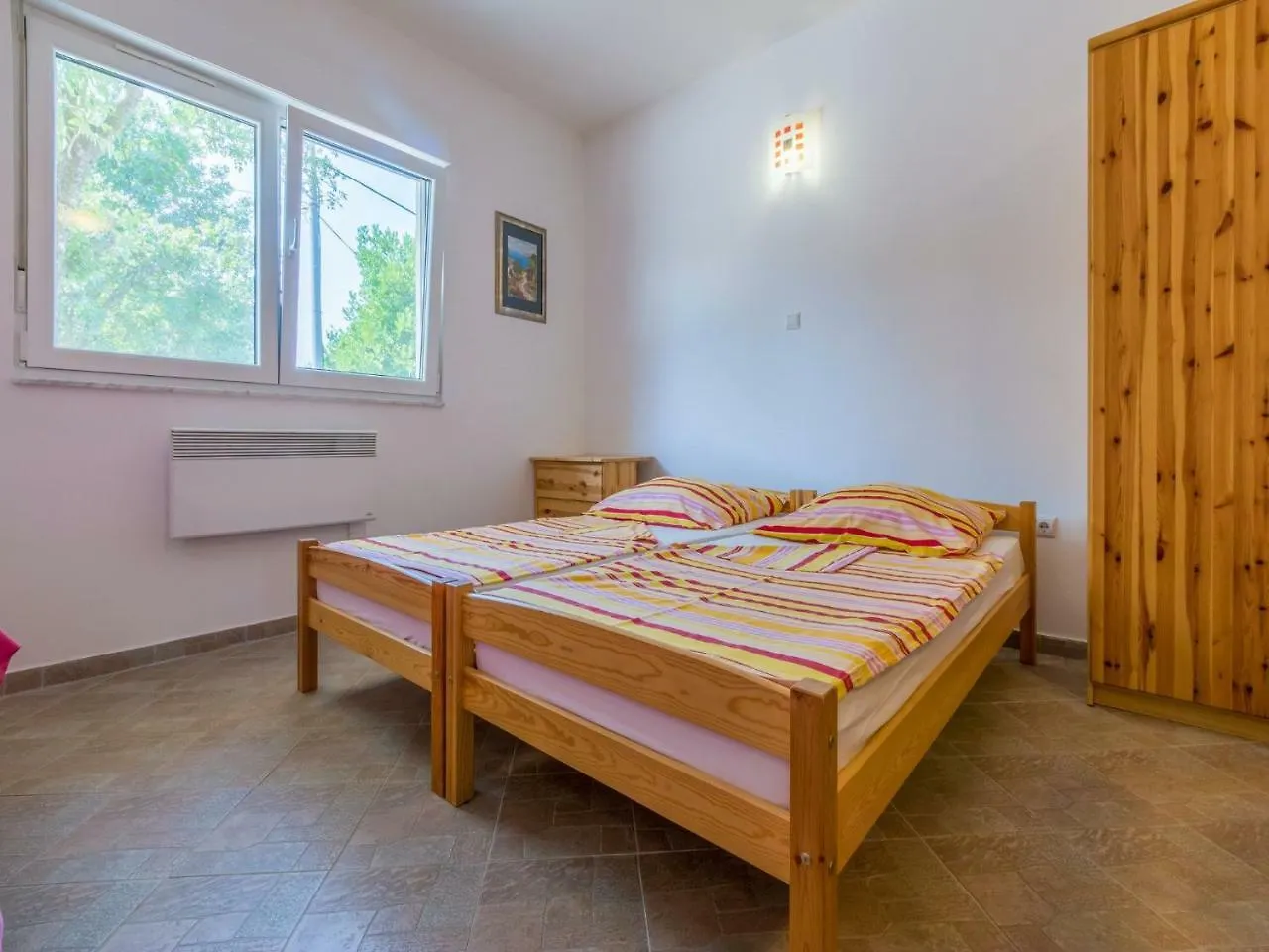 Apartments Ksenija Jadranovo